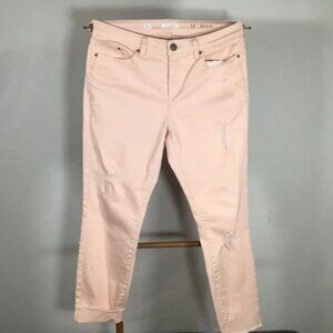 Soft pink distressed skinny Jeans